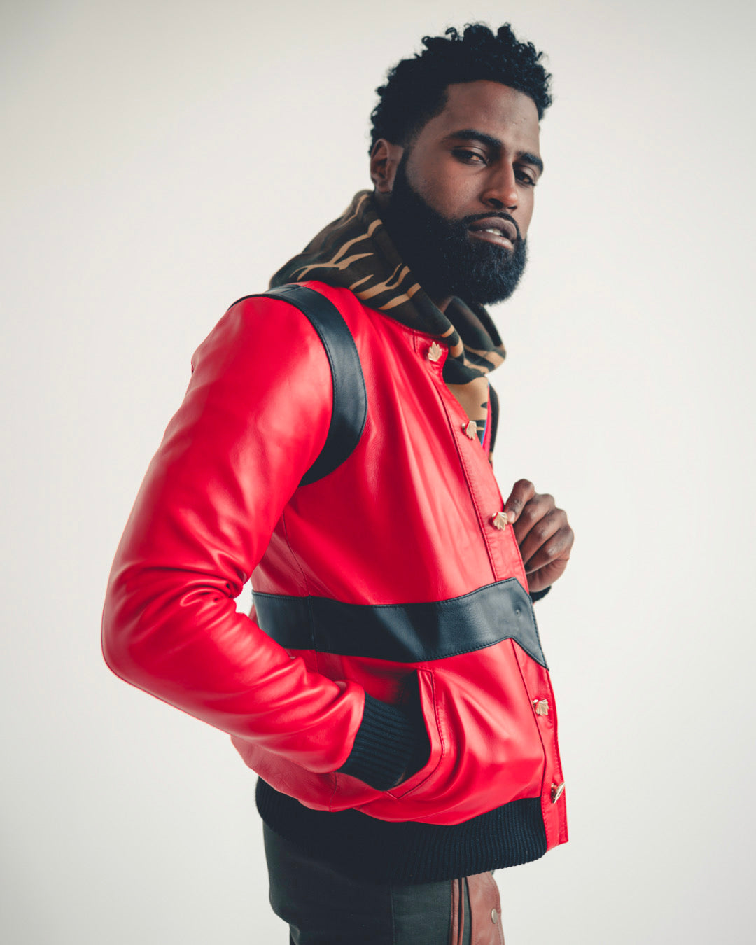 The Valley Bomber (Red/Black)